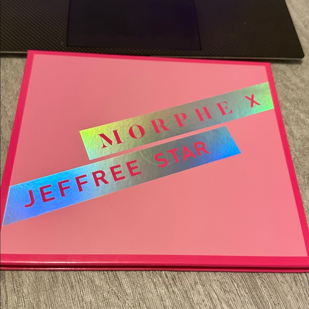 Morphe X The Jeffree Star Artistry Eyeshadow Palette 30 Shades, New w/ Box - Picture 5 of 7
